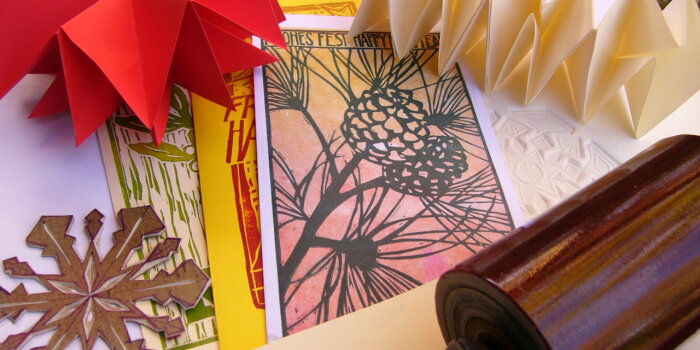 Verschiedene Utensilien für eine Druckwerkstatt