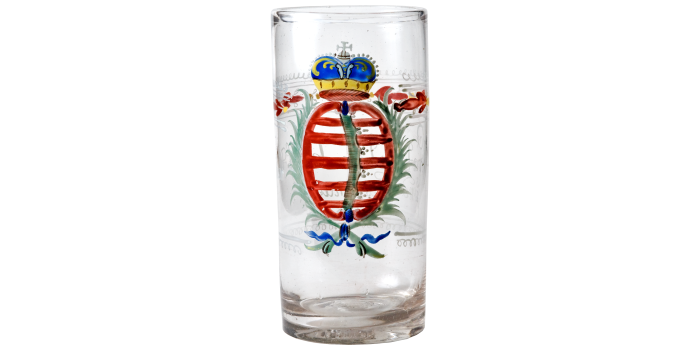 Interner Verweis: Humpen mit Wappen